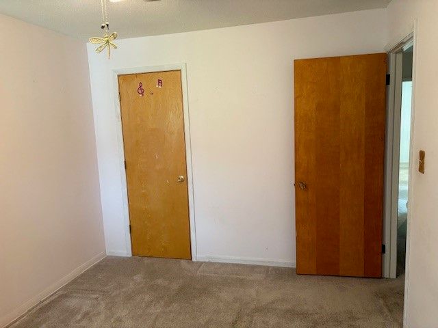 903 E 14th Street S, Newton, IA 50208