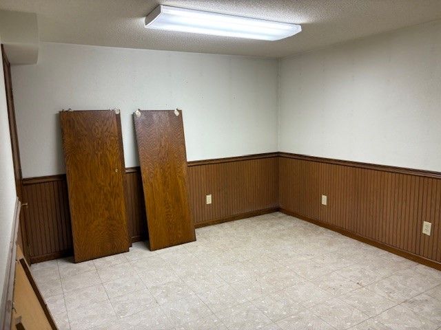 903 E 14th Street S, Newton, IA 50208