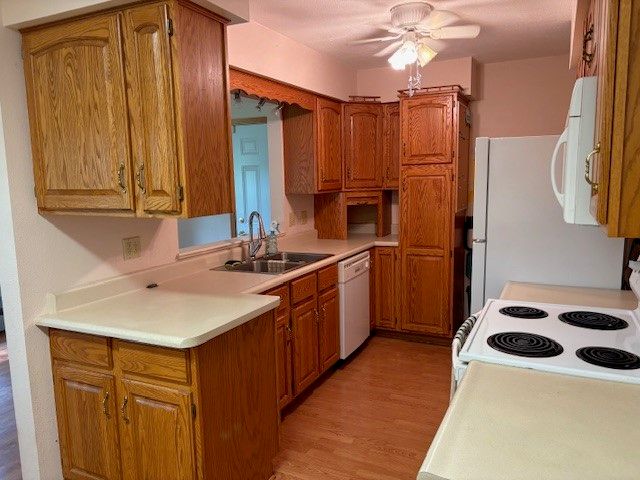 903 E 14th Street S, Newton, IA 50208