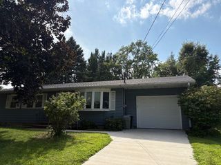 903 E 14th Street S, Newton, IA 50208