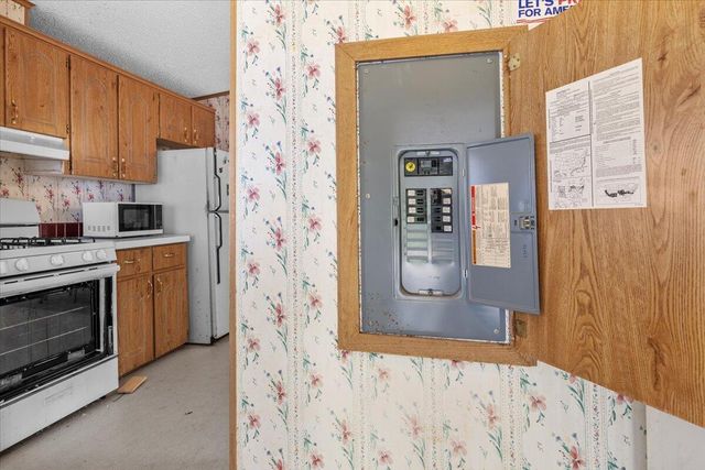 215 Davis Drive, Niceville, FL 32578