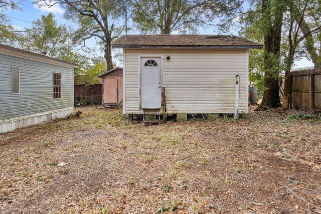 215 Davis Drive, Niceville, FL 32578