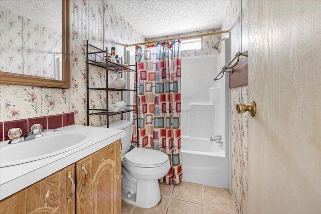 215 Davis Drive, Niceville, FL 32578