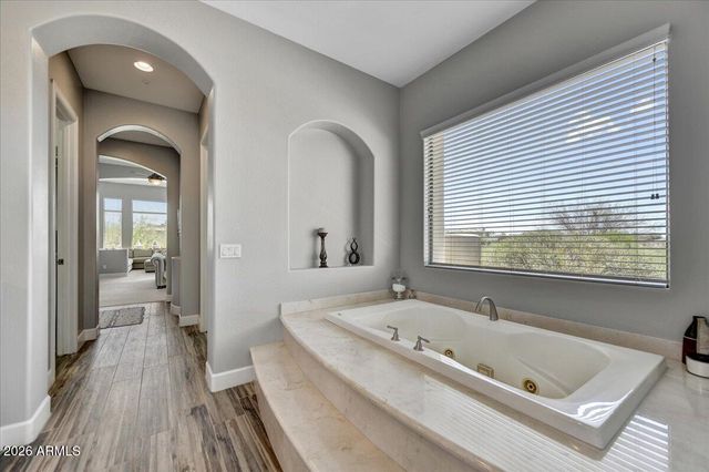 9799 E JAGGED PEAK Road, Scottsdale, AZ 85262
