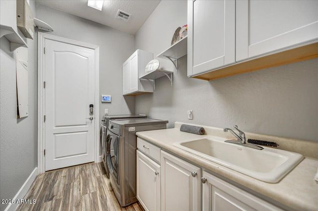 9799 E JAGGED PEAK Road, Scottsdale, AZ 85262