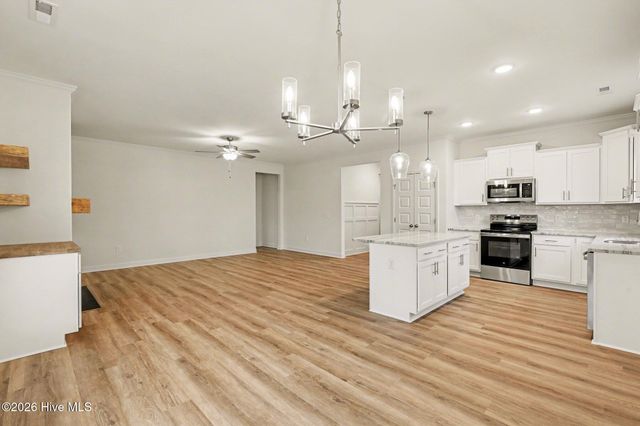 41 Tuskeegee Drive, Smithfield, NC 27577