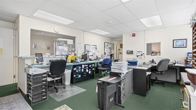 128 N Craig St, Oakland, PA 15213