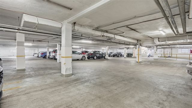 128 N Craig St, Oakland, PA 15213