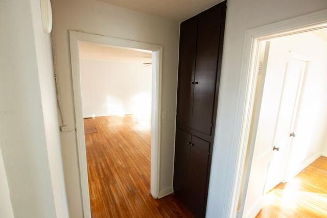 1733 South Avenue, Springfield, MO 65807