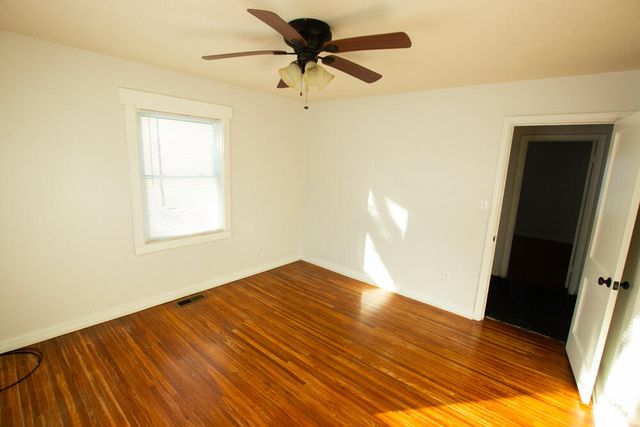 1733 South Avenue, Springfield, MO 65807