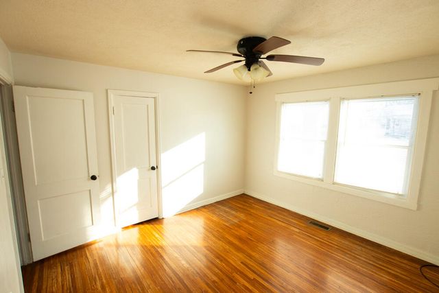 1733 South Avenue, Springfield, MO 65807