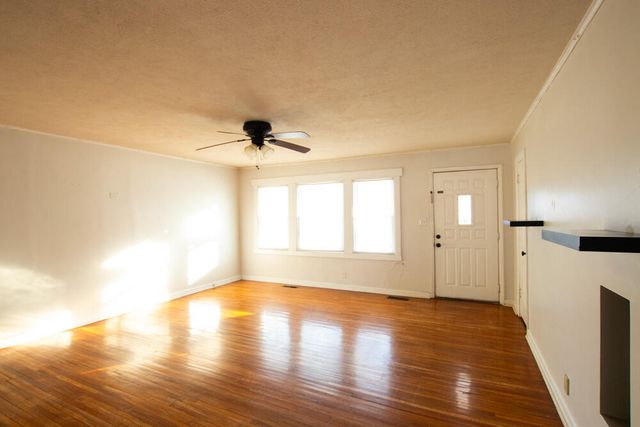 1733 South Avenue, Springfield, MO 65807