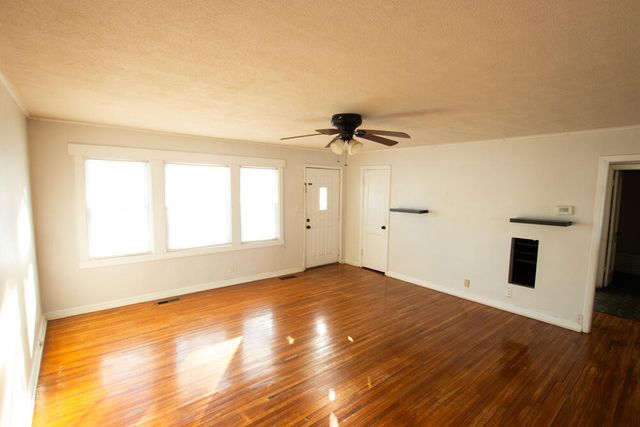 1733 South Avenue, Springfield, MO 65807