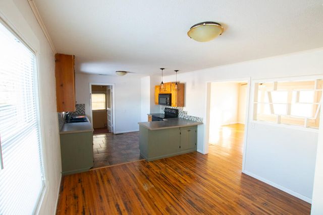 1733 South Avenue, Springfield, MO 65807