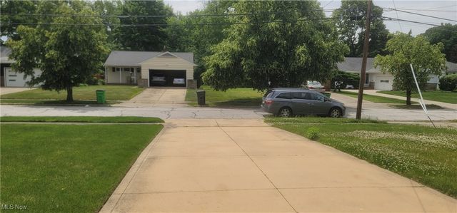 23785 Greenwood Road, Euclid, OH 44117