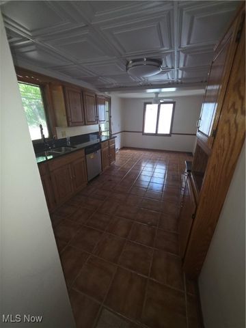 23785 Greenwood Road, Euclid, OH 44117