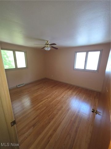 23785 Greenwood Road, Euclid, OH 44117