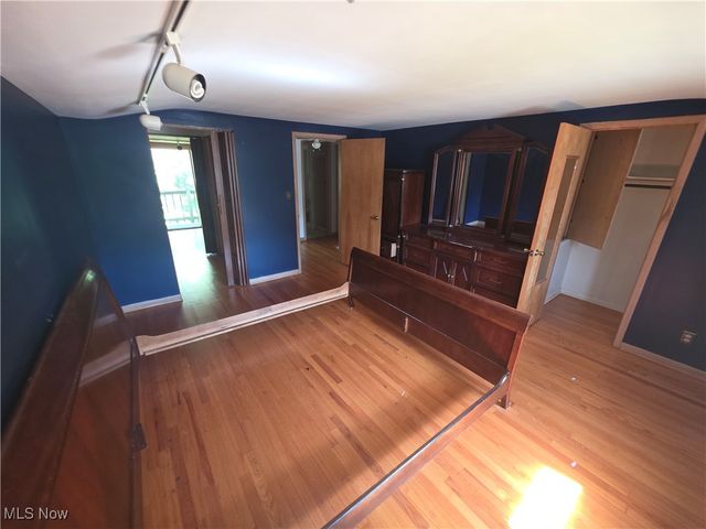 23785 Greenwood Road, Euclid, OH 44117