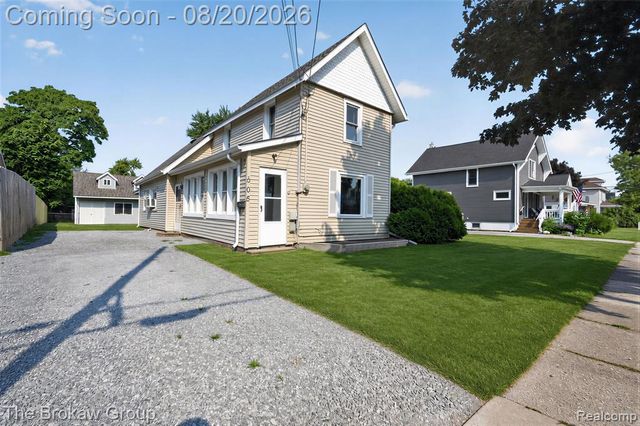 503 N Lapeer Street, Davison, MI 48423
