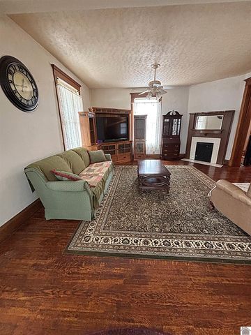 325 S Main, Marion, KY 42064