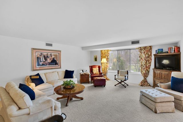 3 Alta Vita Drive 608, Hempfield Twp, PA 15601