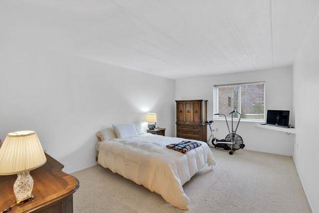 3 Alta Vita Drive 608, Hempfield Twp, PA 15601