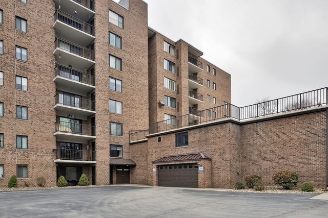 3 Alta Vita Drive 608, Hempfield Twp, PA 15601