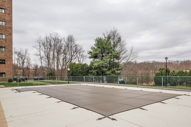 3 Alta Vita Drive 608, Hempfield Twp, PA 15601