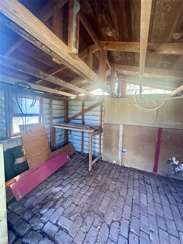 302 W Ripley Street, Coleman, TX 76834