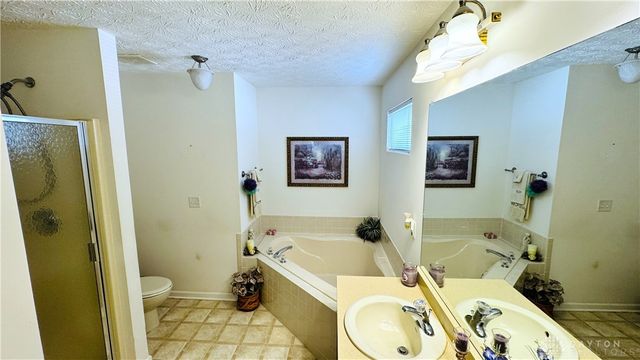 9144 Rolling Greens Trail, Miamisburg, OH 45342