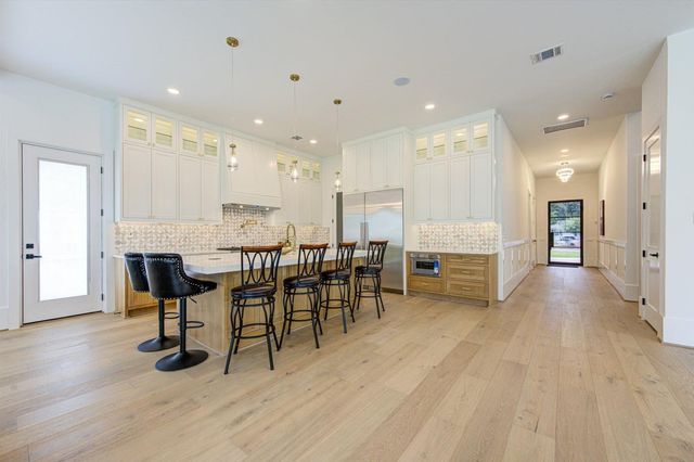 1726 Wilde Rock Way, Houston, TX 77018