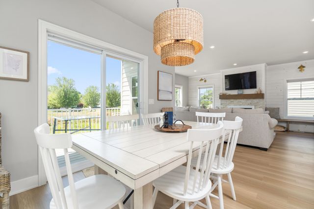 118 Elkenburg Street 20, South Haven, MI 49090