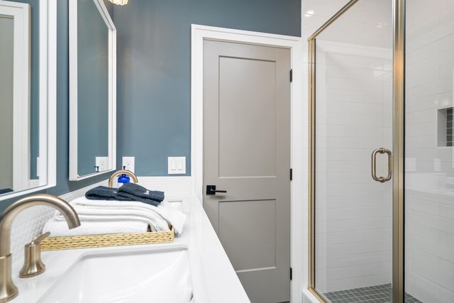 118 Elkenburg Street 20, South Haven, MI 49090