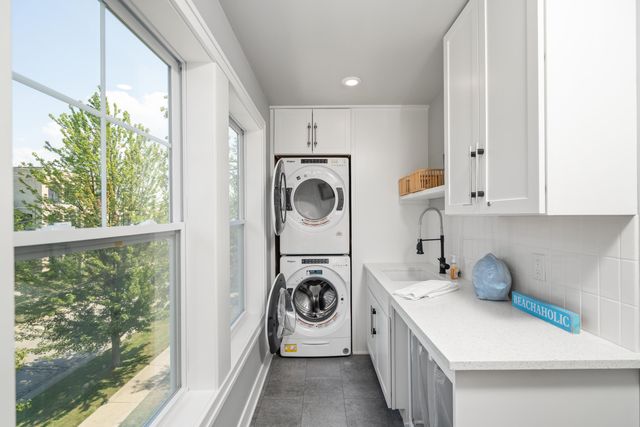 118 Elkenburg Street 20, South Haven, MI 49090