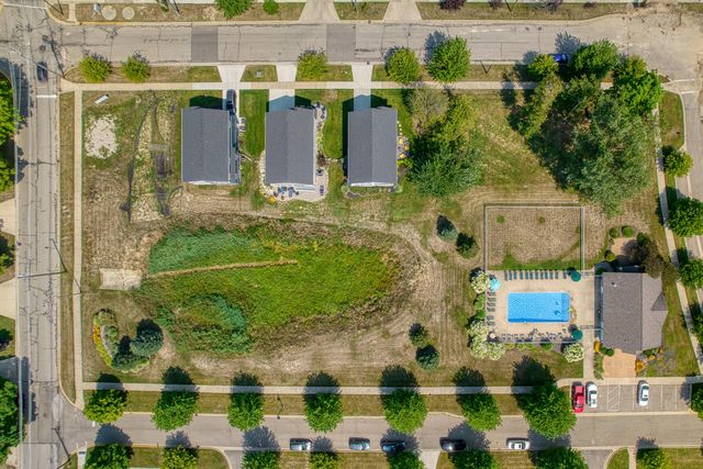 118 Elkenburg Street 20, South Haven, MI 49090