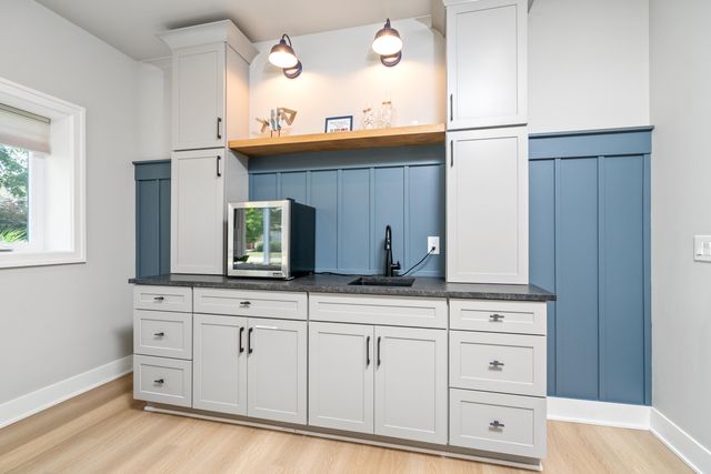 118 Elkenburg Street 20, South Haven, MI 49090