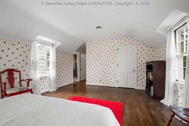 606 Briarwood Road, Charleston, WV 25314