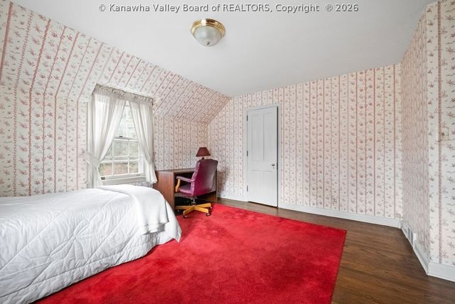 606 Briarwood Road, Charleston, WV 25314