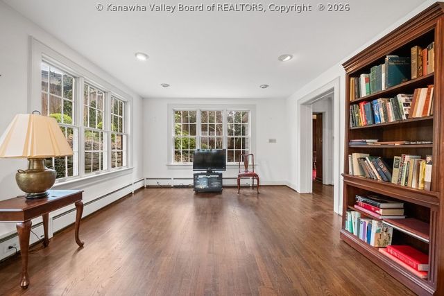 606 Briarwood Road, Charleston, WV 25314