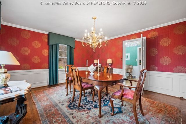 606 Briarwood Road, Charleston, WV 25314