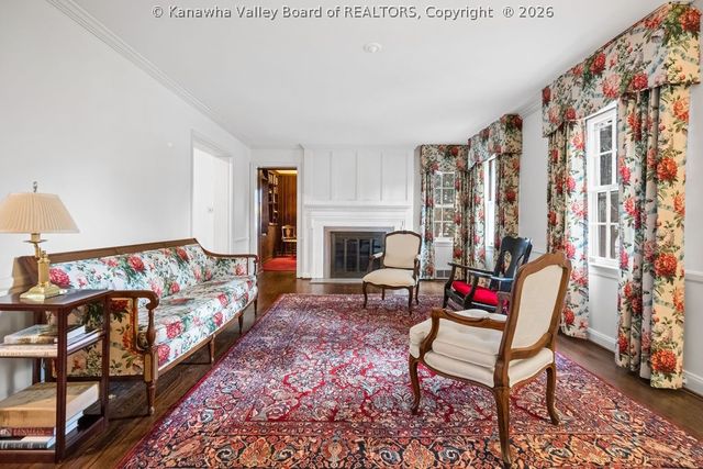 606 Briarwood Road, Charleston, WV 25314