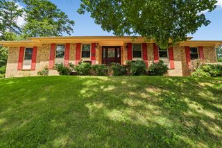 913 Belvoir Hills Circle, Chattanooga, TN 37412