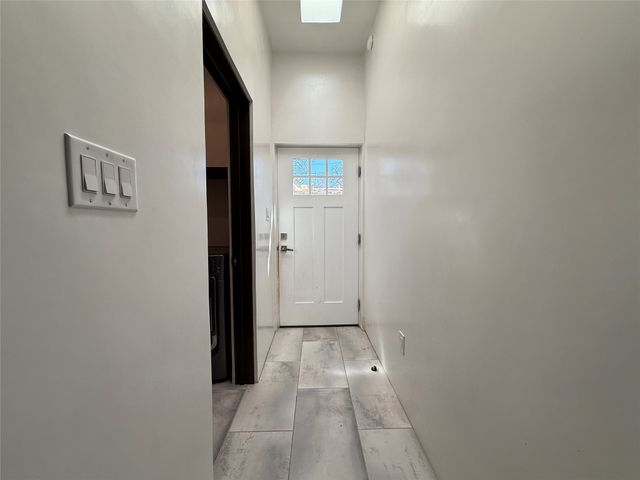 535 Hillside Avenue, Santa Fe, NM 87501