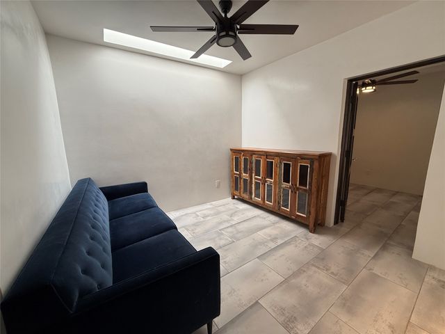 535 Hillside Avenue, Santa Fe, NM 87501