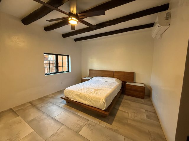 535 Hillside Avenue, Santa Fe, NM 87501