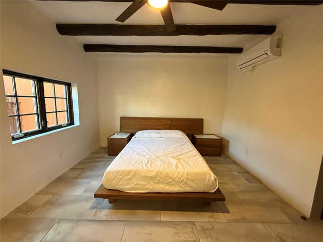 535 Hillside Avenue, Santa Fe, NM 87501