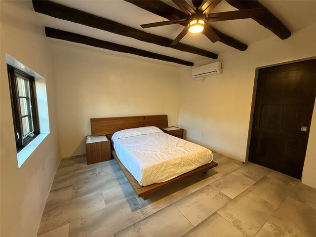 535 Hillside Avenue, Santa Fe, NM 87501