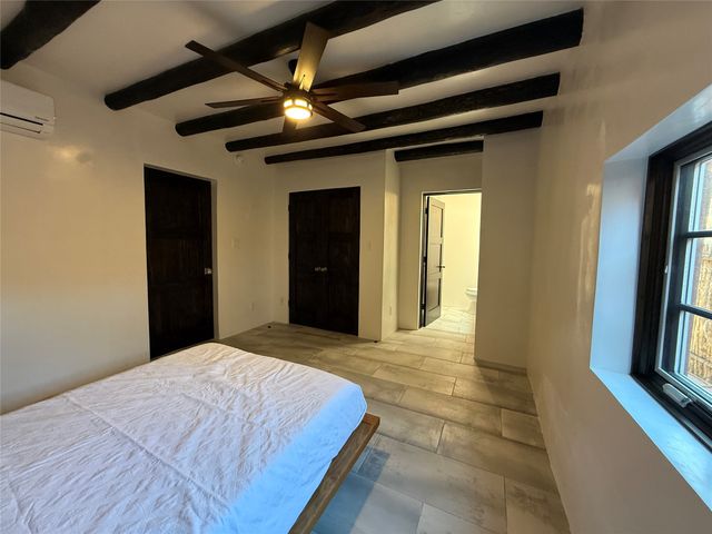 535 Hillside Avenue, Santa Fe, NM 87501