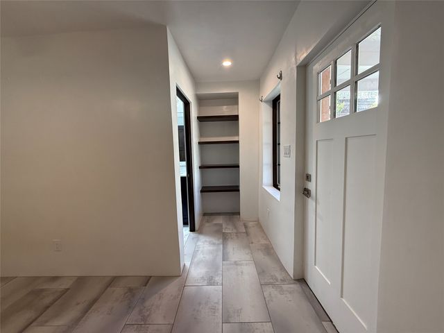 535 Hillside Avenue, Santa Fe, NM 87501