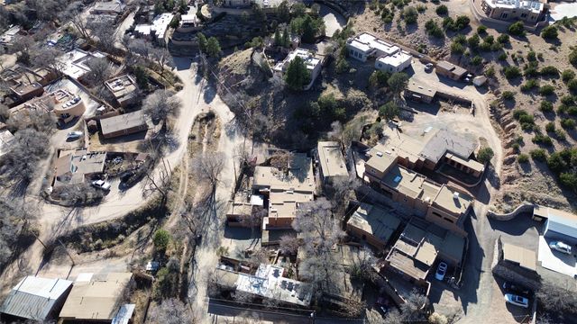 535 Hillside Avenue, Santa Fe, NM 87501